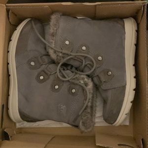 Womens Sorel Explorer Joan boots